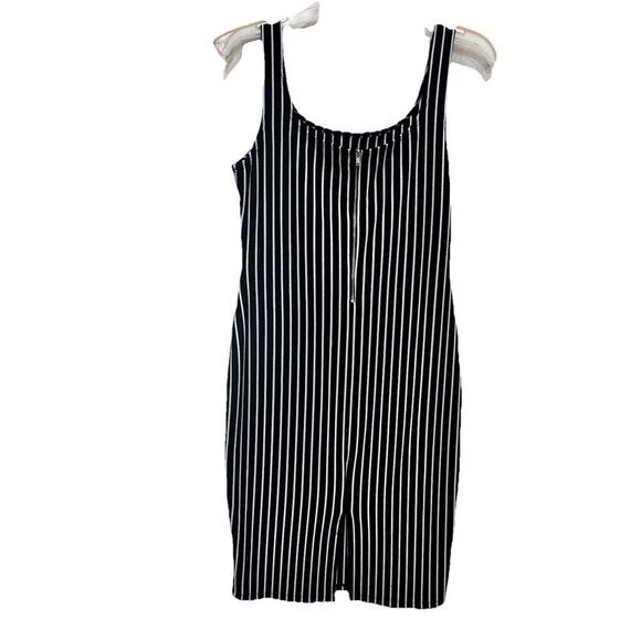 Popular Basics Dress Size Large Black And White Stripes Bodycon Dress Y2K - Picture 1 of 8